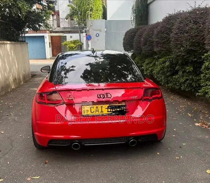 Audi TT 2015