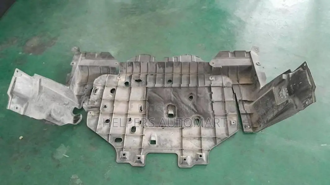 Honda Vezel Engine Under guard