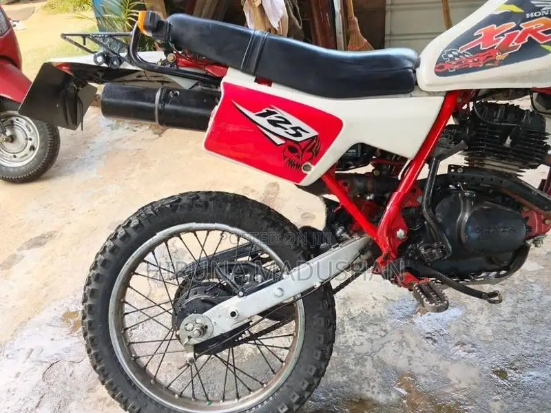 Honda XLR 1991