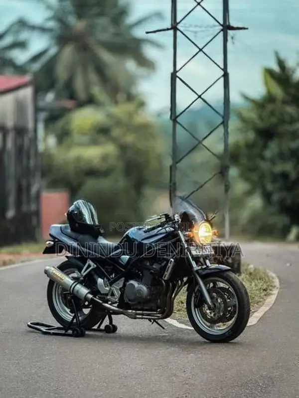 Suzuki Bandit 400s 2000