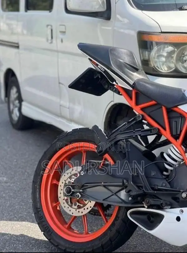 KTM RC 200 2018