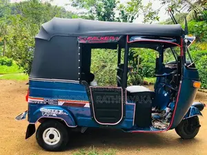 Bajaj RE 2009