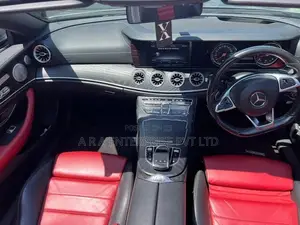 Mercedes Benz E300 AMG Premium Conver 2018
