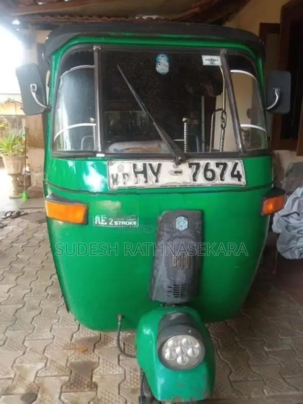 Bajaj RE 2 Stroke 2004