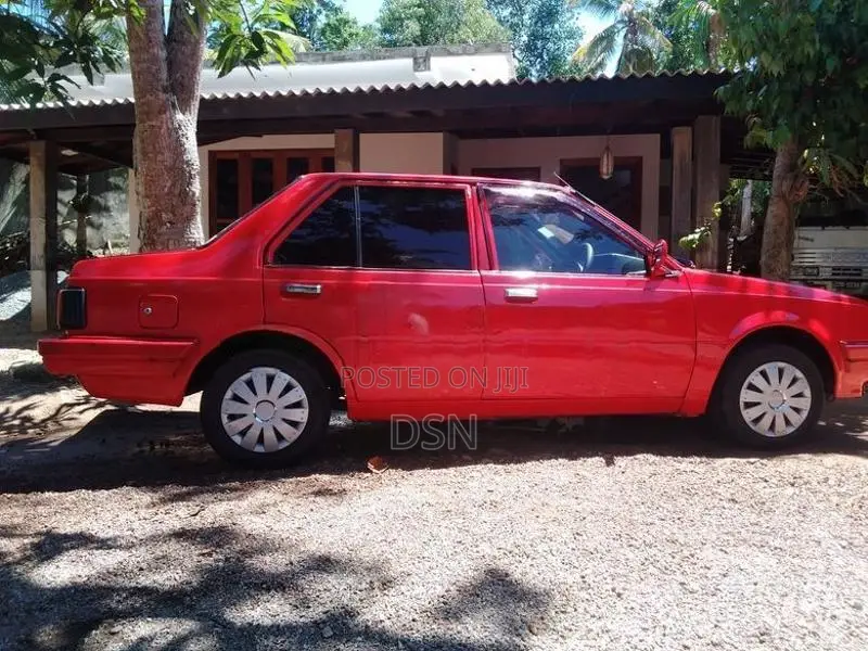 Nissan Sunny HB11 Long Buffer 1987