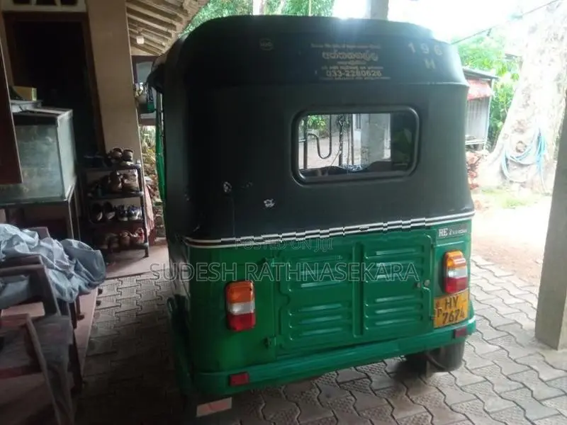 Bajaj RE 2 Stroke 2004