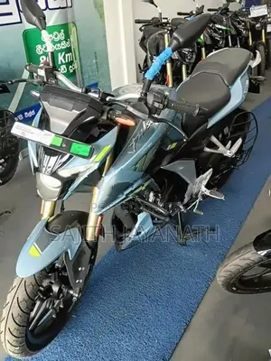 Bajaj Pulsar N160 Premium 2026