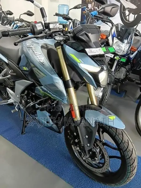 Bajaj Pulsar N160 Premium 2026