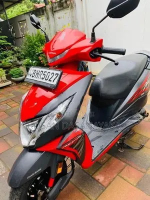 Honda Dio 2018