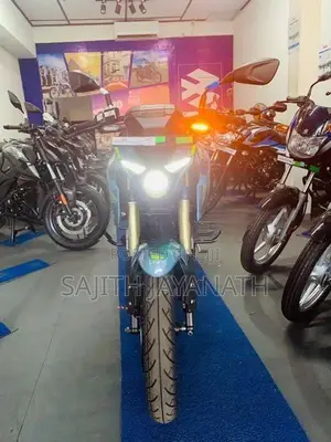 Bajaj Pulsar N160 Premium 2026