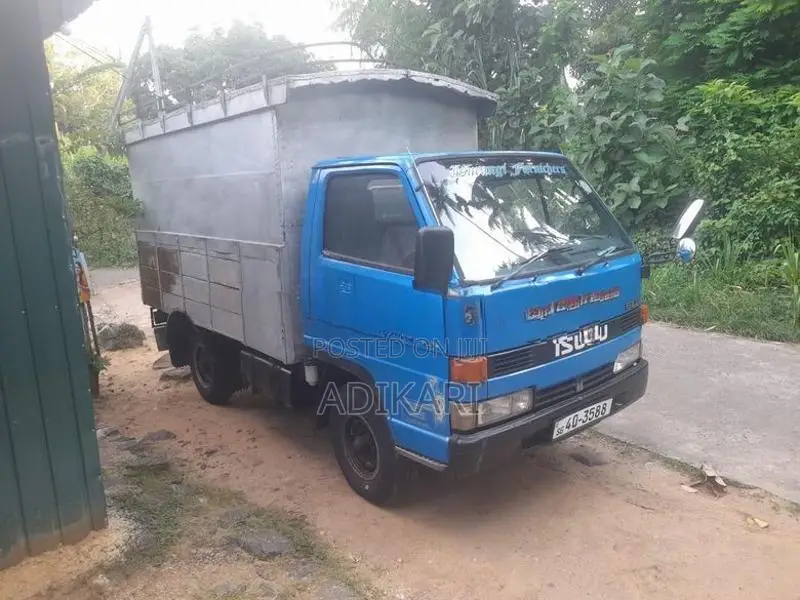 Isuzu Elf 1980