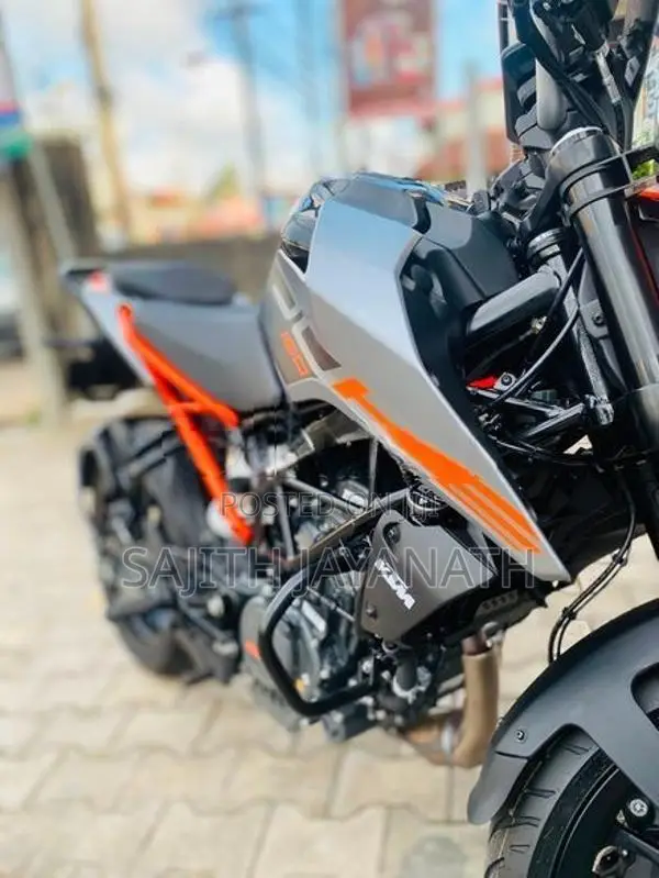 KTM Duke 160 2026