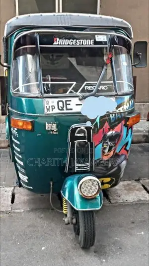 Bajaj RE 2006