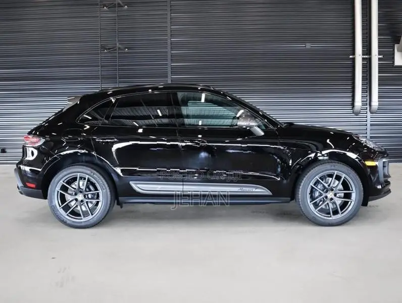 Porsche Macan T 2026