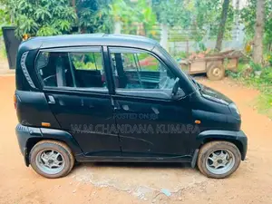 Bajaj Qute 2018