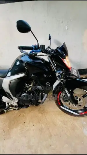Yamaha FZs V2 2026