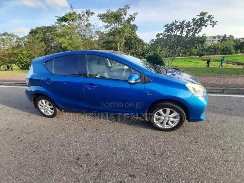 Toyota Aqua 2014
