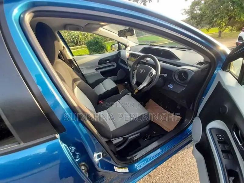 Toyota Aqua 2014