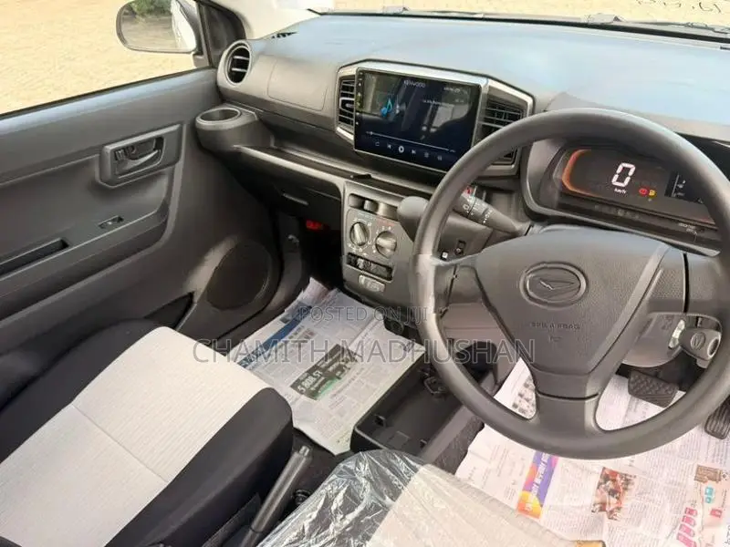 Daihatsu Mira L Grade 2025