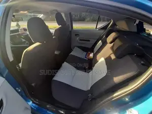 Toyota Aqua 2014
