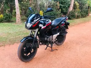 Bajaj Pulsar 150 2017