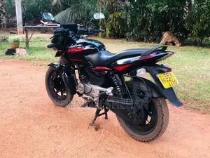 Bajaj Pulsar 150 2017