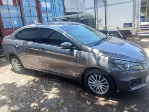 Suzuki Ciaz Hybrid 2016