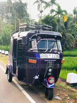 Bajaj RE 2004