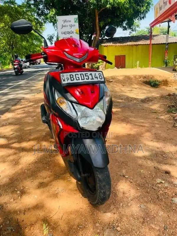 Honda Dio 2018