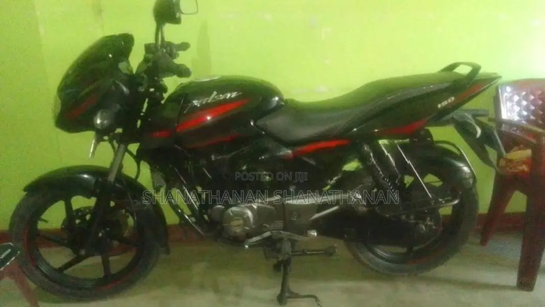Bajaj Pulsar 150 2017