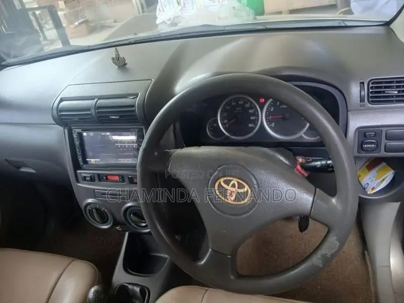 Toyota Avanza 2009