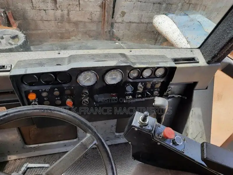 Dynapack CG223HF 08Ton Roller 2006