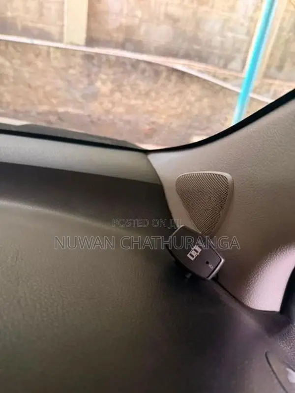 Toyota Vitz 2017