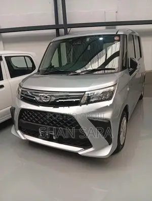 Toyota Roomy X 2023