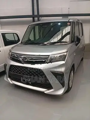 Toyota Roomy X 2023