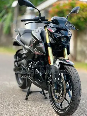 Bajaj Pulsar N160 2025