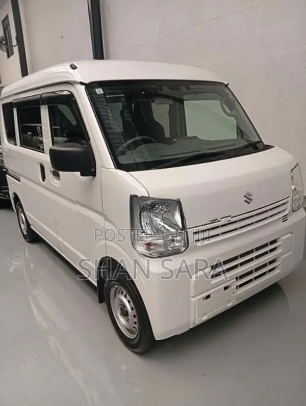 Suzuki Every 2024
