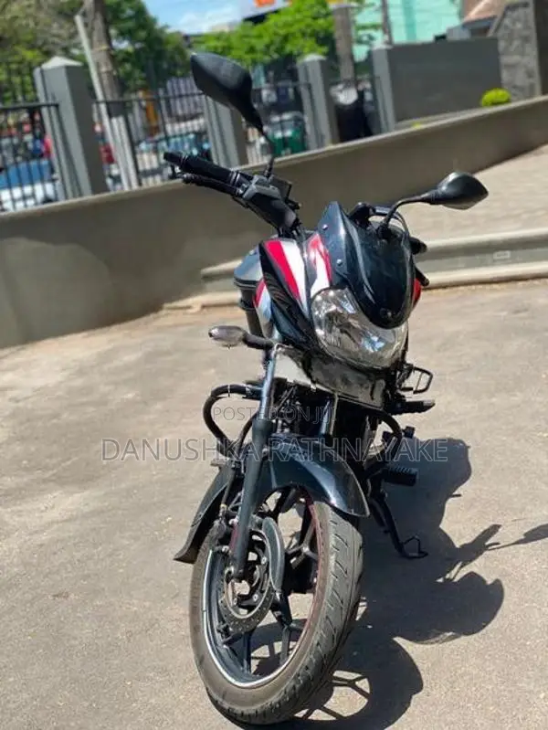 Bajaj Discover 125 2023