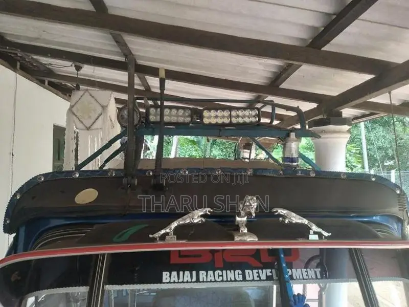 Bajaj RE 1993