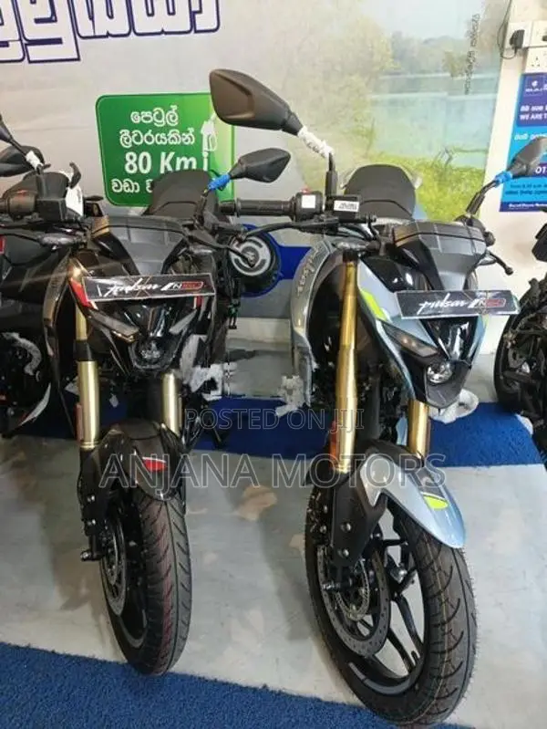Bajaj Pulsar N160 Premium 2026