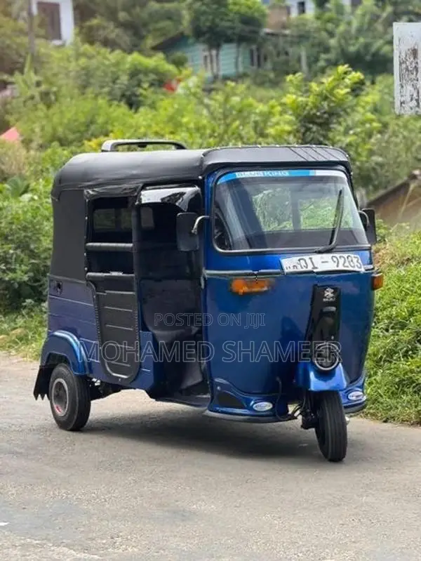 Bajaj RE 2 stock 2006