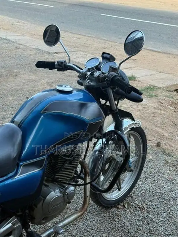Suzuki EN125-2A 2006