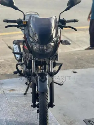 Bajaj Pulsar 150 2017