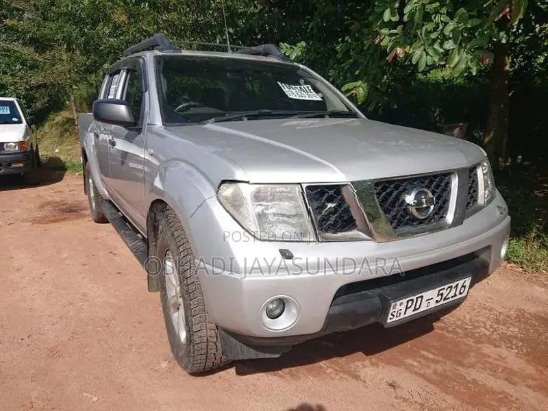 Nissan Navara 2008