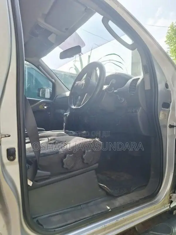 Nissan Navara 2008
