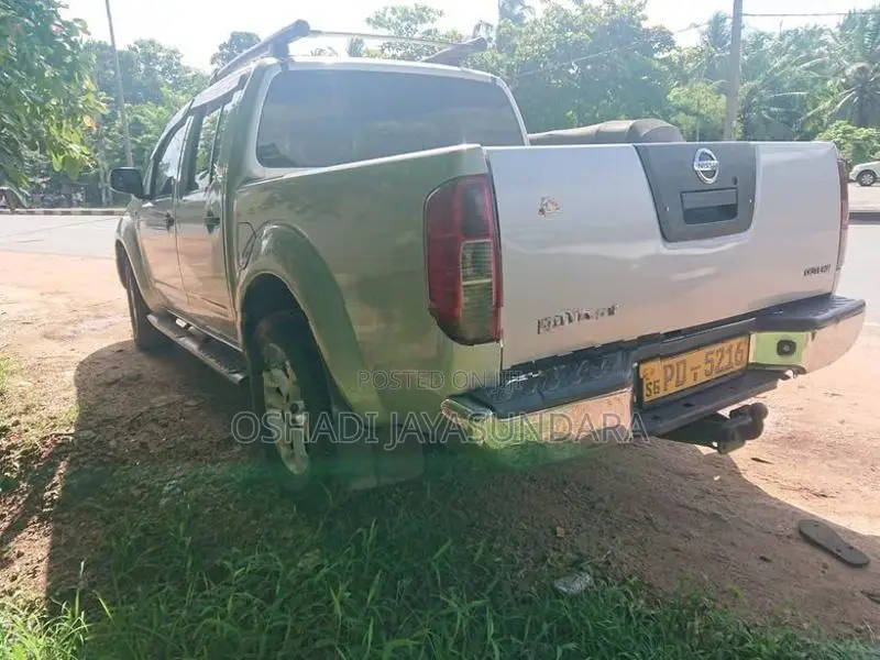 Nissan Navara 2008