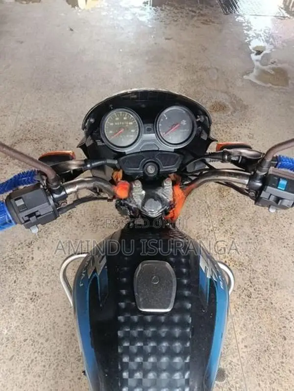 Bajaj Discover 125 2006