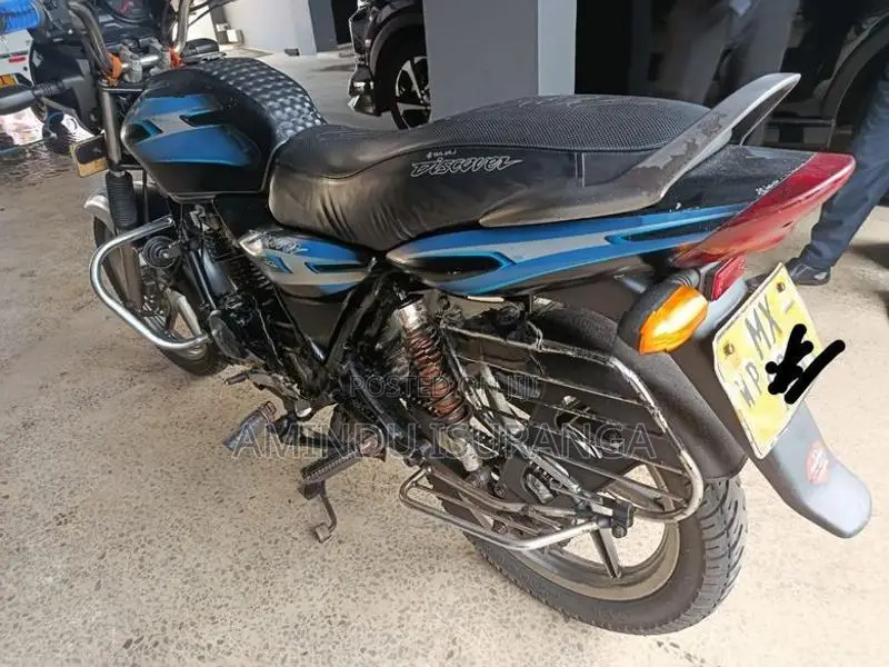 Bajaj Discover 125 2006