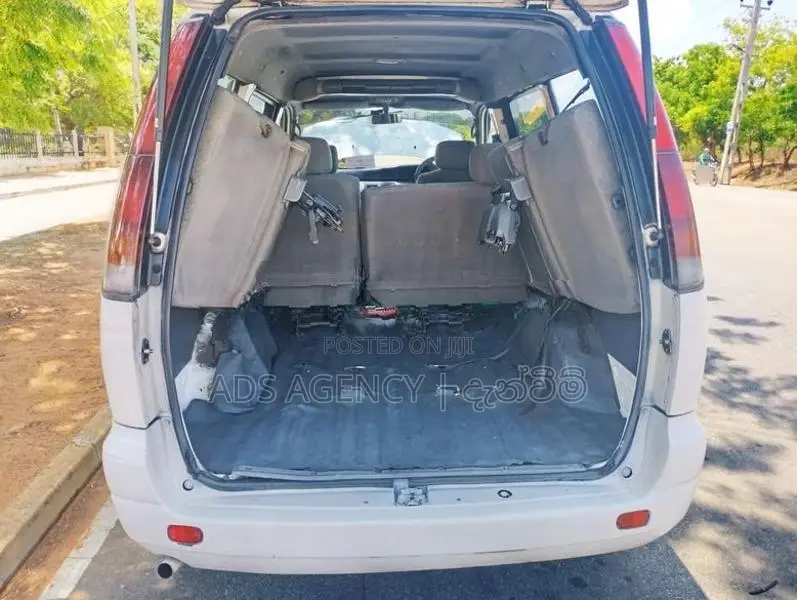 Toyota Noah CR51 1996