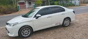 Toyota Axio G grade 2015
